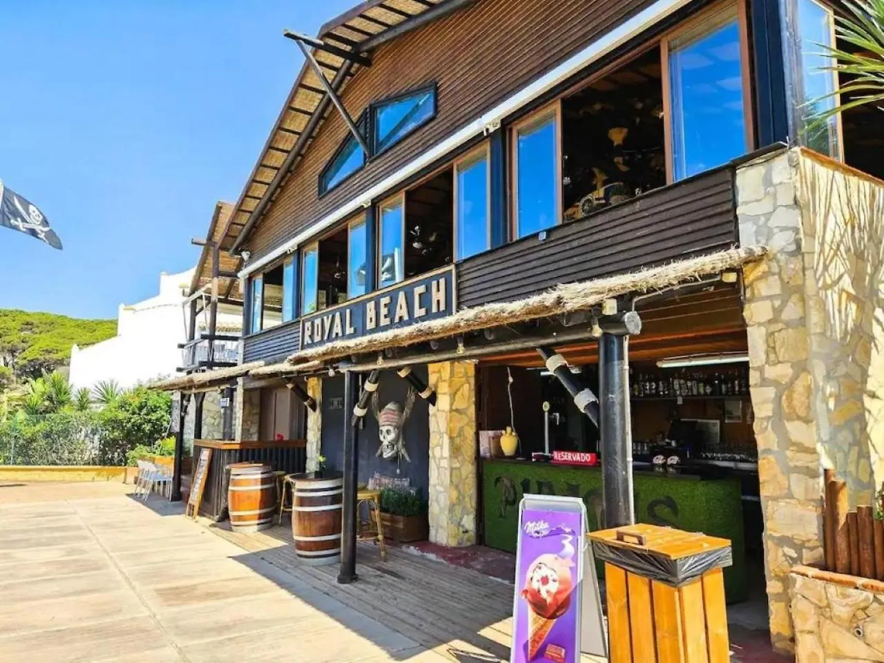 Cozy Beachfront 2Br With Terrace, Pool And Garage Sitio de Calahonda
